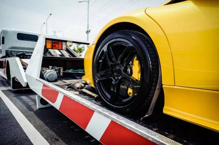 Trouver un professionnel pour enlever une épave de voiture sans carte grise, Corbeil-Essonnes, Gold Dépannage